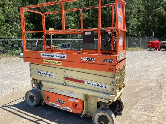 2019 JLG 2632ES Scissor Lift