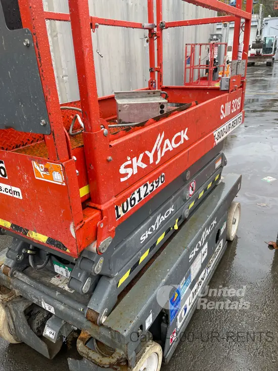 2017 Skyjack SJIII3219 Scissor Lift
