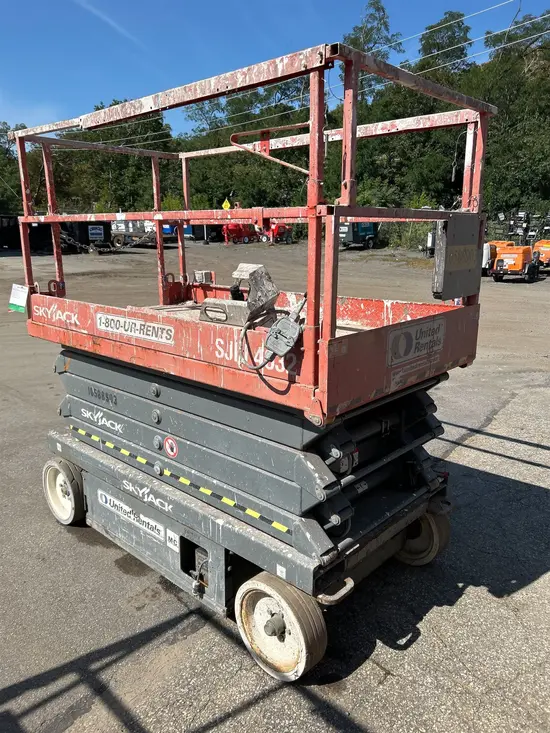 2017 Skyjack SJIII4632 Scissor Lift