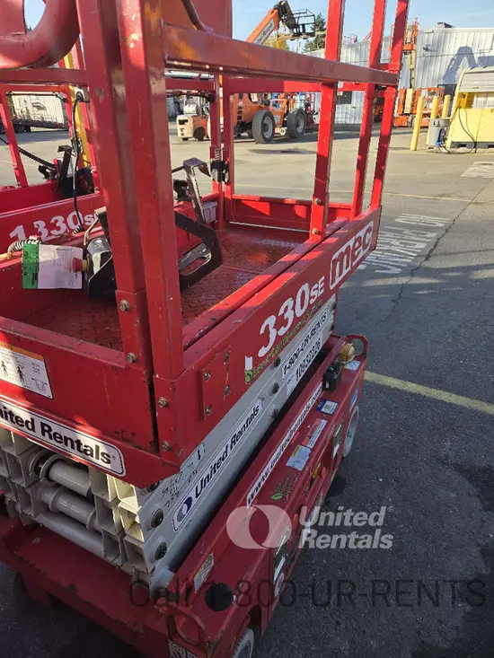 2019 MEC 1330SE Scissor Lift