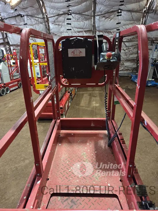 2019 MEC 1330SE Scissor Lift