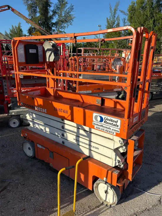 2019 Snorkel S3226E Scissor Lift