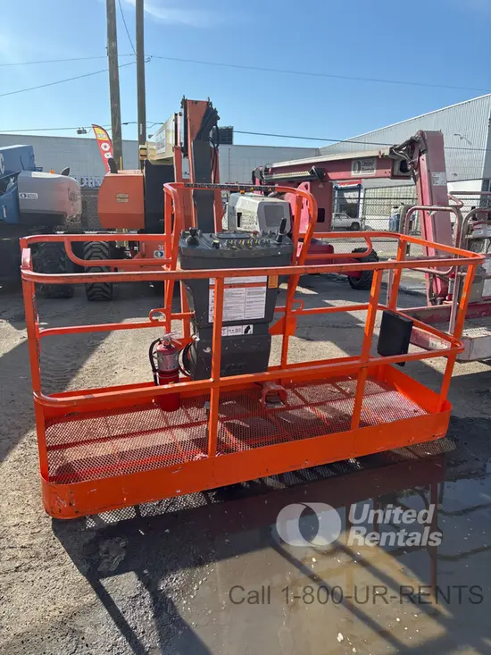 2016 JLG 800AJ Articulating Boom Lift