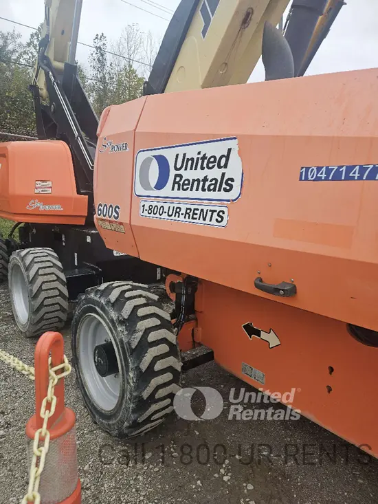 2016 JLG 600S Boom Lift