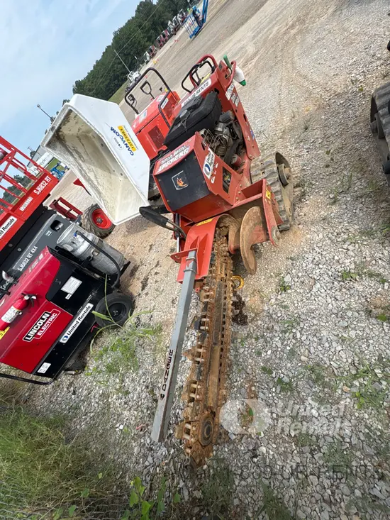 2021 Ditch Witch C16X Trencher