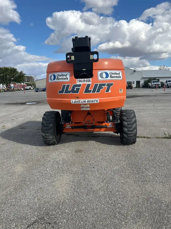 2017 JLG 600S Boom Lift