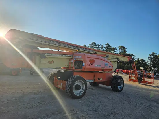 2018 JLG 1250AJP Articulating Boom Lift