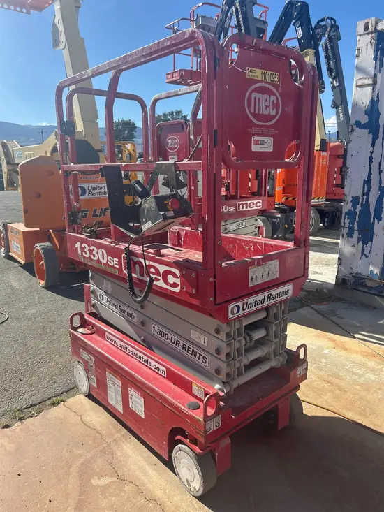 2019 MEC 1330SE Scissor Lift