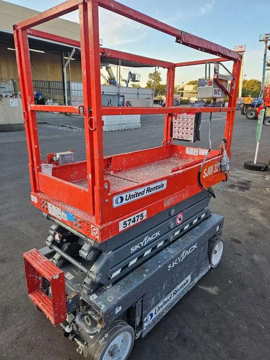 2018 Skyjack SJIII3219 Scissor Lift