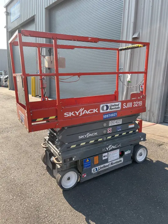 2019 Skyjack SJIII3219 Scissor Lift