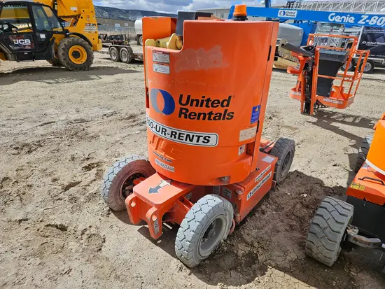 2016 JLG E300AJP Articulating Boom Lift