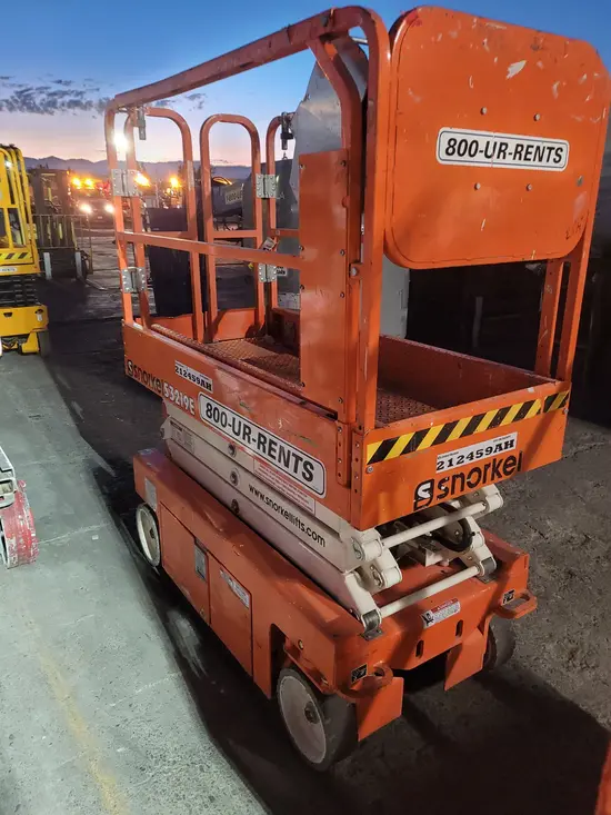 2018 Snorkel S3219E Scissor Lift