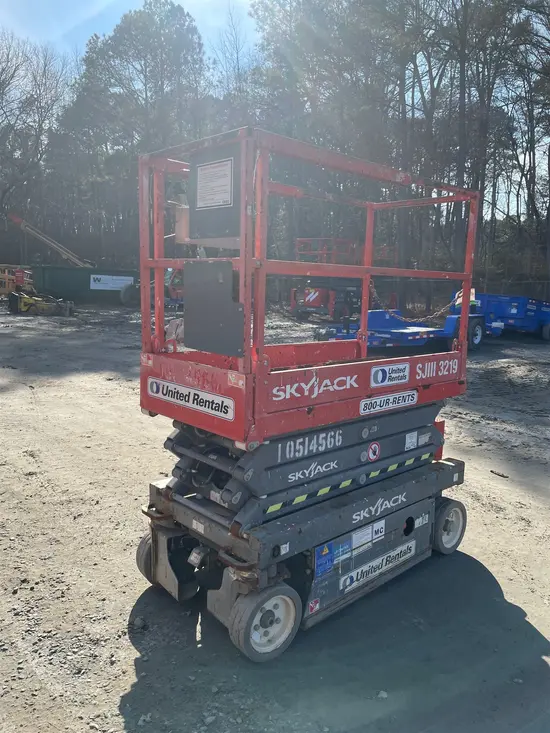 2016 Skyjack SJIII3219 Scissor Lift