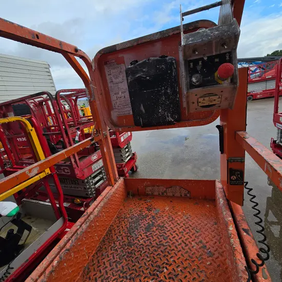2018 Snorkel S3219E Scissor Lift