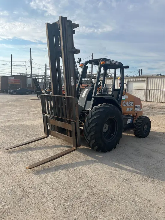 2019 Case 588H Forklift