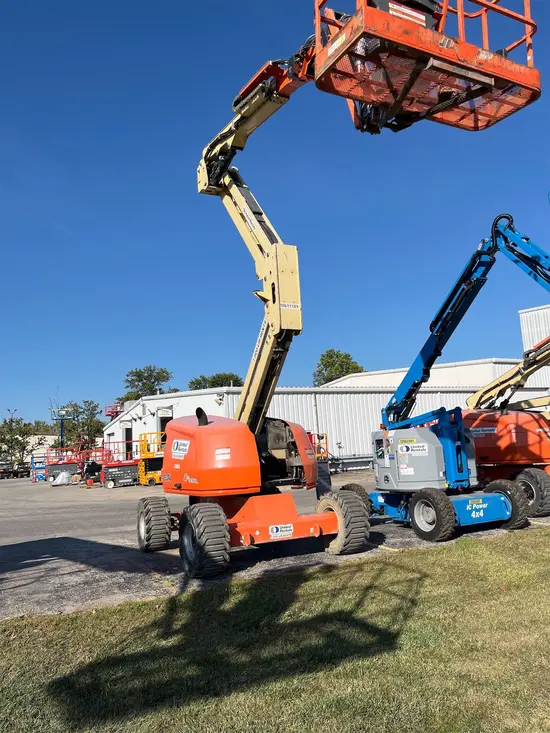 2017 JLG 450AJ Articulating Boom Lift