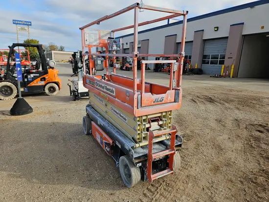 2021 JLG ES2632 Scissor Lift