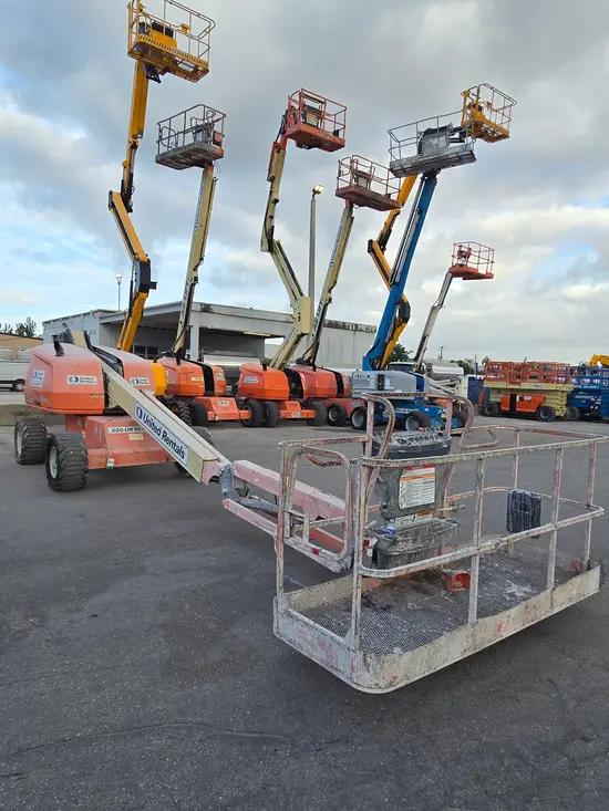 2018 JLG 460SJ Boom Lift
