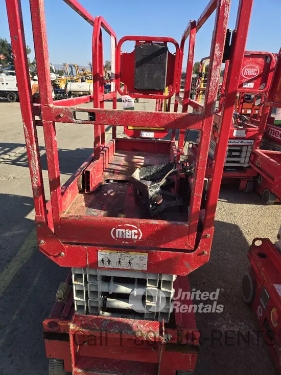 2017 MEC 1330SE Scissor Lift