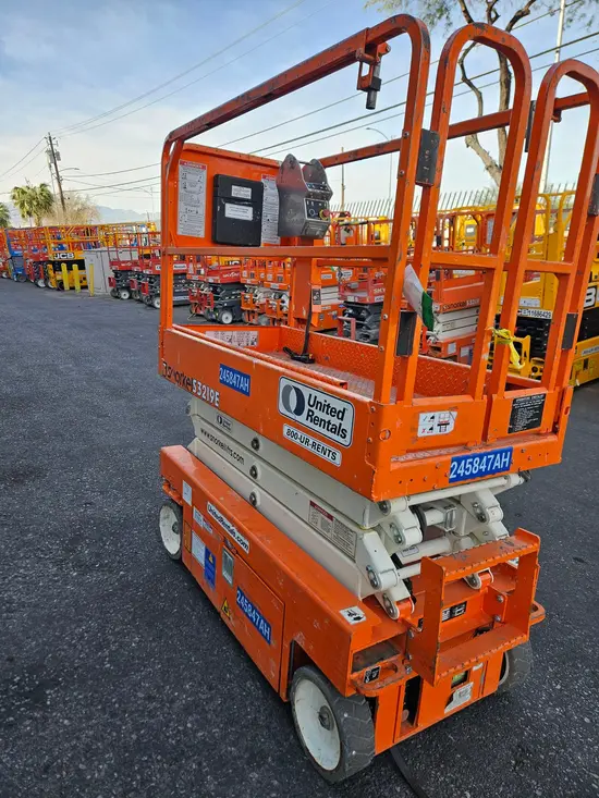 2020 Snorkel S3219E Scissor Lift