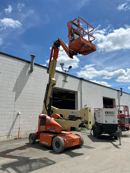 2017 JLG E400AJPN Articulating Boom Lift