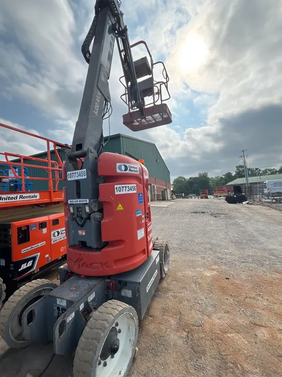 2018 Skyjack SJ30ARJE Articulating Boom Lift