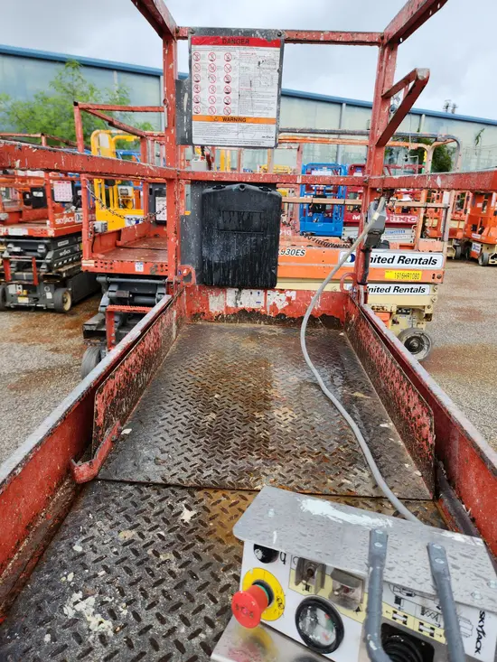 2016 Skyjack SJIII3219 Scissor Lift