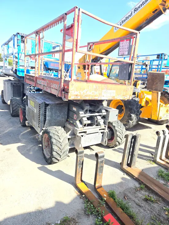 2016 Skyjack SJ6826RT Rough Terrain Scissor Lift