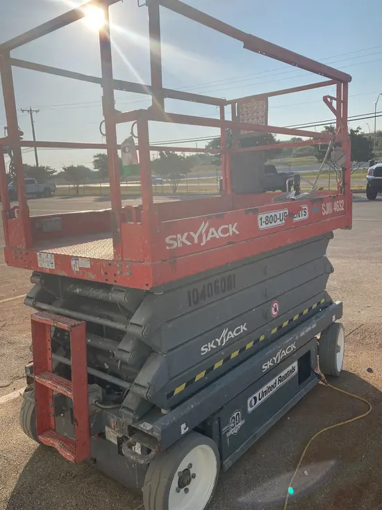 2015 Skyjack SJIII4632 Scissor Lift