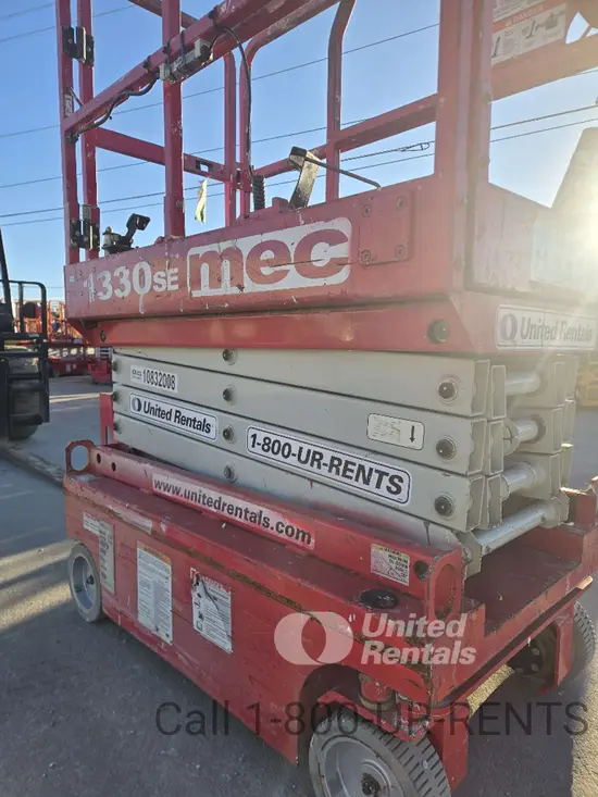 2018 MEC 1330SE Scissor Lift