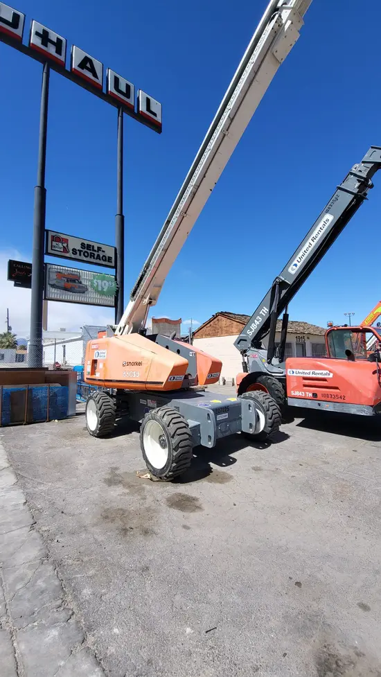 2019 Snorkel 660SJ Boom Lift
