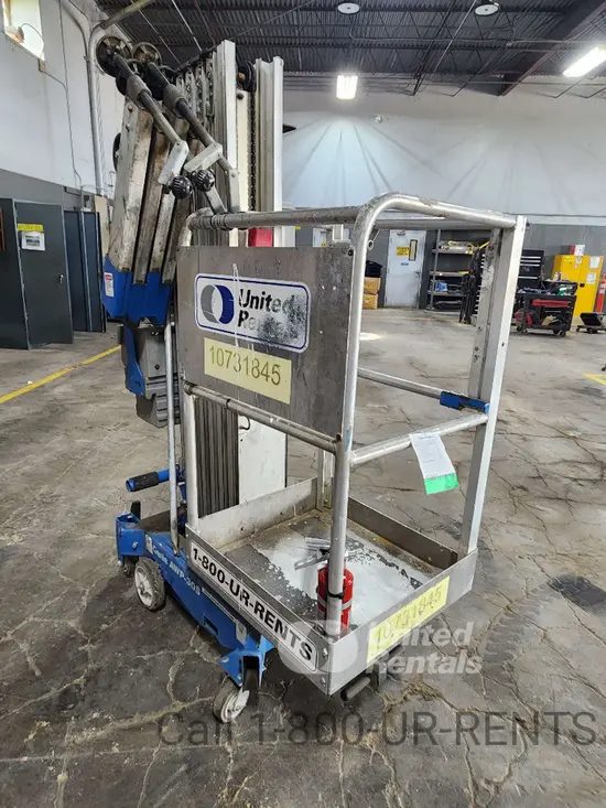 2018 Genie AWP-30SDC Pusharound Lift