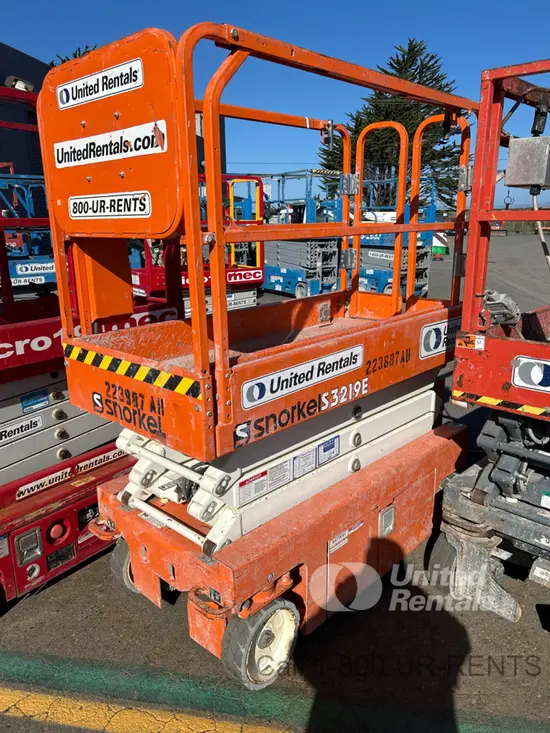 2019 Snorkel S3219E Scissor Lift