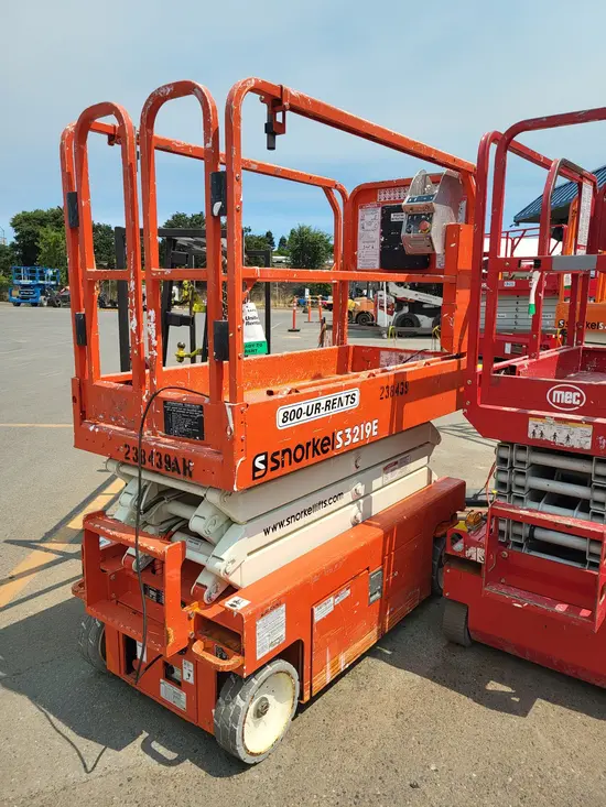 2019 Snorkel S3219E Scissor Lift