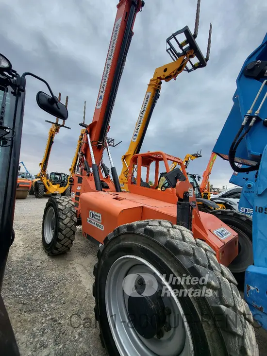 2018 SKYTRAK 6042 Forklift
