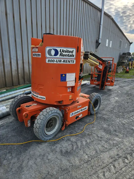 2018 JLG E300AJP Articulating Boom Lift