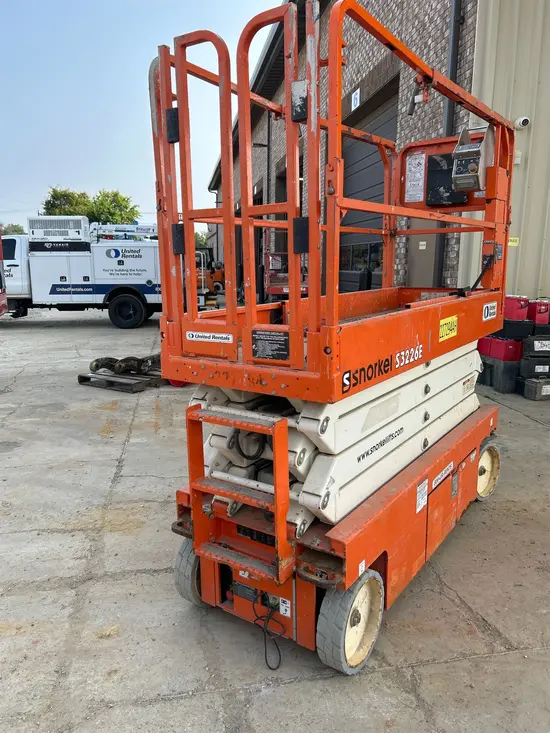 2019 Snorkel S3226E Scissor Lift