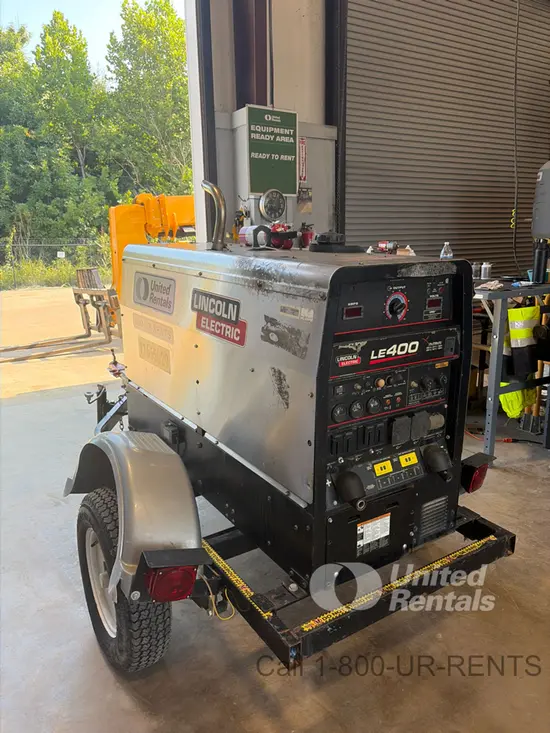 2023 Lincoln Electric LE400 Welder