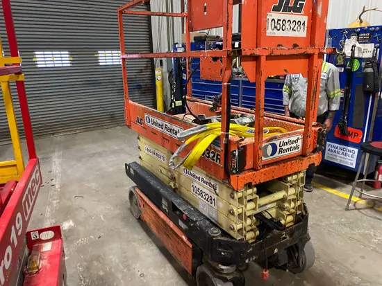 2017 JLG 1932R Scissor Lift