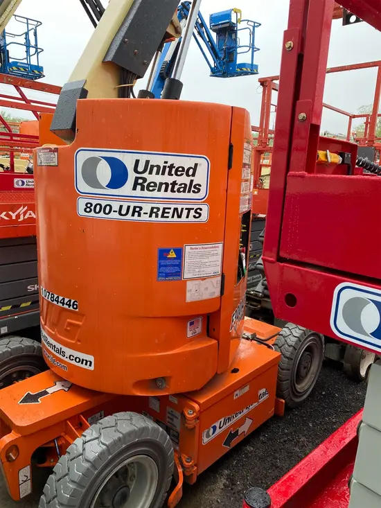 2018 JLG E300AJP Articulating Boom Lift
