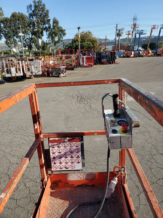2016 Skyjack SJIII3219 Scissor Lift