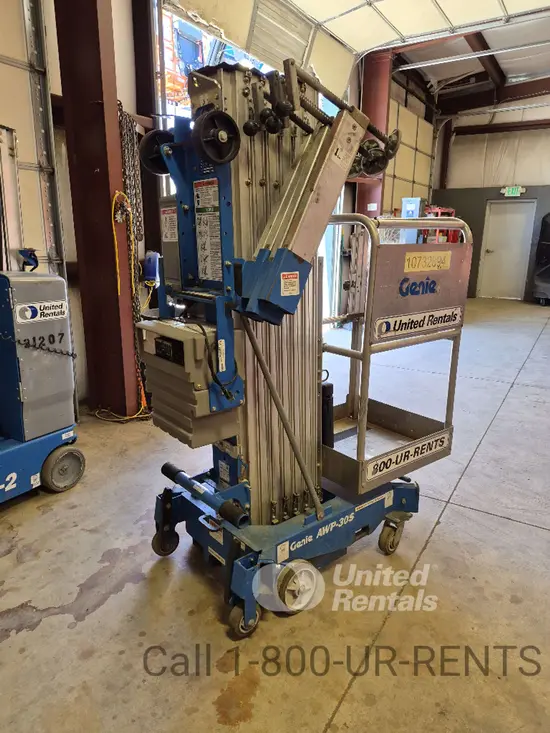 2018 Genie AWP-30SDC Pusharound Lift