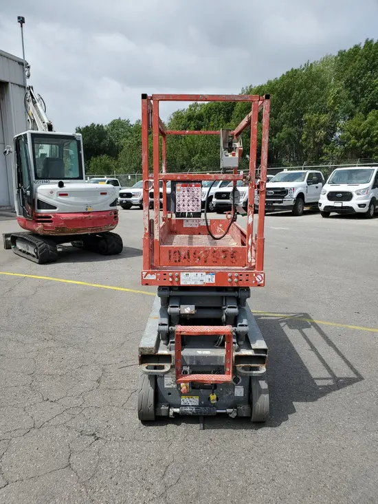 2016 Skyjack SJIII3219 Scissor Lift