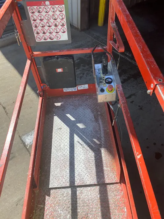 2016 Skyjack SJIII3219 Scissor Lift