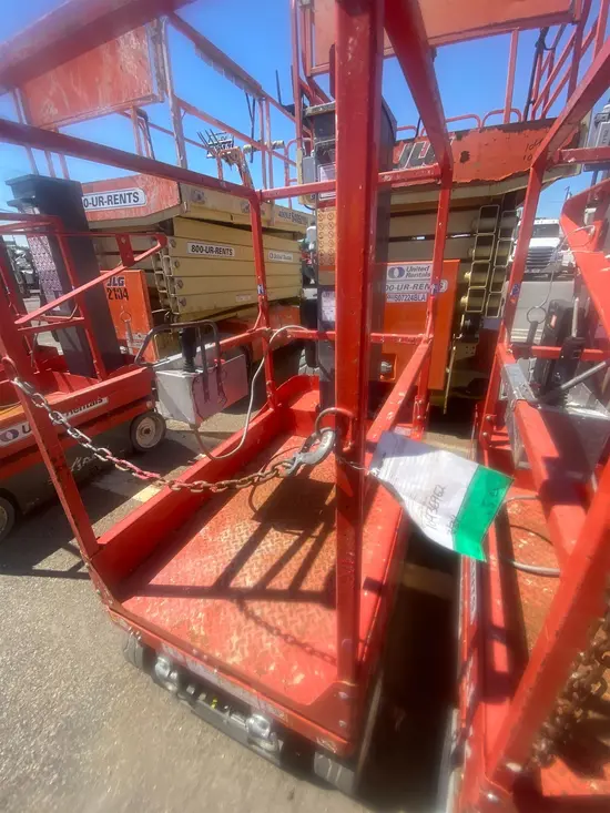 2019 Skyjack SJ12 Self-Propelled One-Person Lift