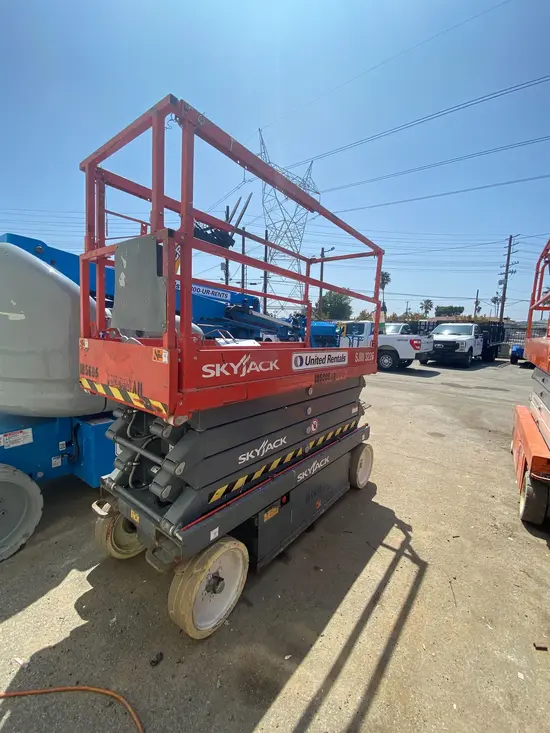 2017 Skyjack SJIII3226 Scissor Lift
