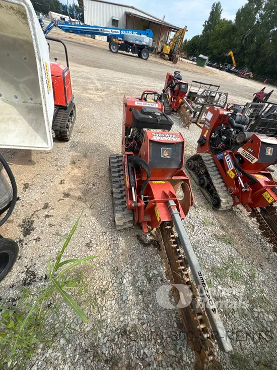 2021 Ditch Witch C16X Trencher