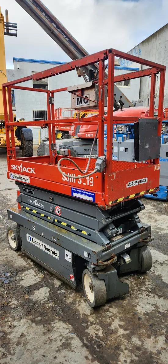 2017 Skyjack SJIII3219 Scissor Lift