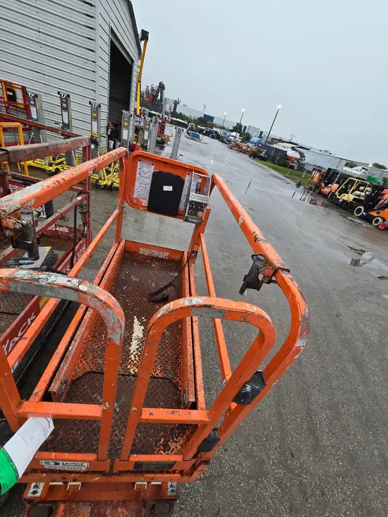 2019 Snorkel S3219E Scissor Lift