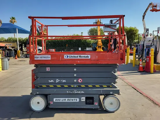2018 Skyjack SJIII4632 Scissor Lift